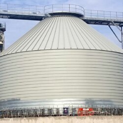 Spiral silos cylinder erection