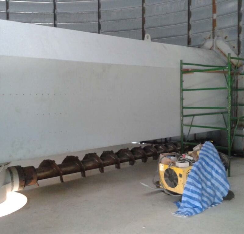 screw reclaimer for biomasses